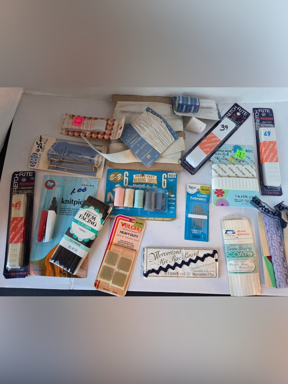 Lot Of Sewing Notions Some New Some Used  Embroidery Thread